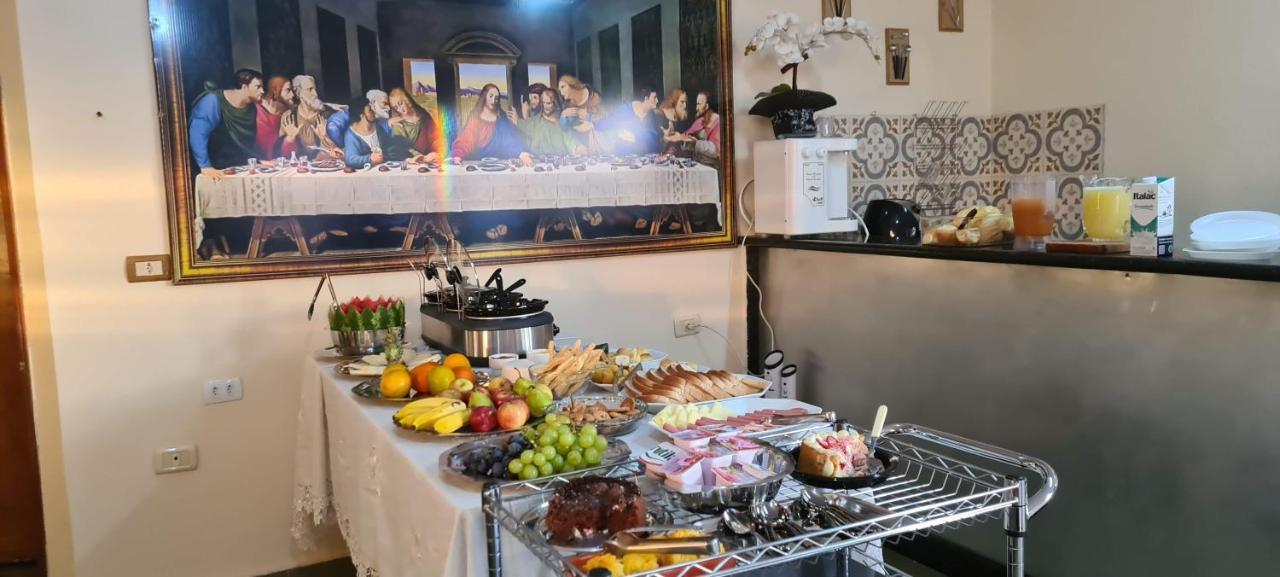 Pousada Romeiros Do Pai Eterno - Santuario Basilica De Trindade Trindade  Ngoại thất bức ảnh